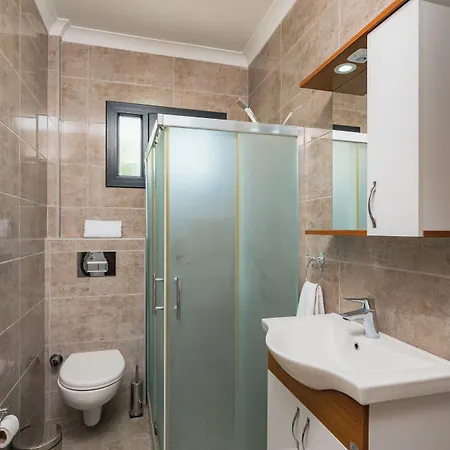 מלון Ben Family בודרום