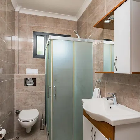 Ben Family بودروم